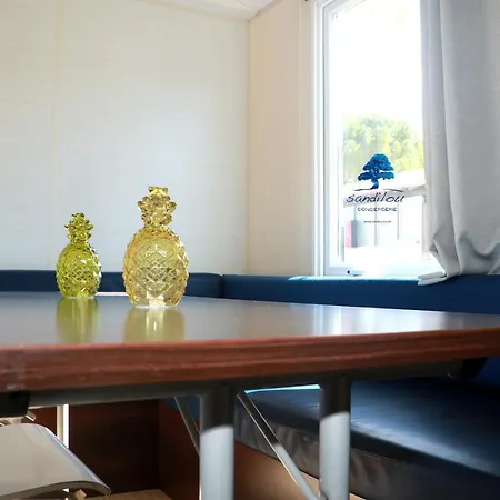Kemp Mobilhome Sansouci Ou Il Fait Bon De Passer Des En Famille *